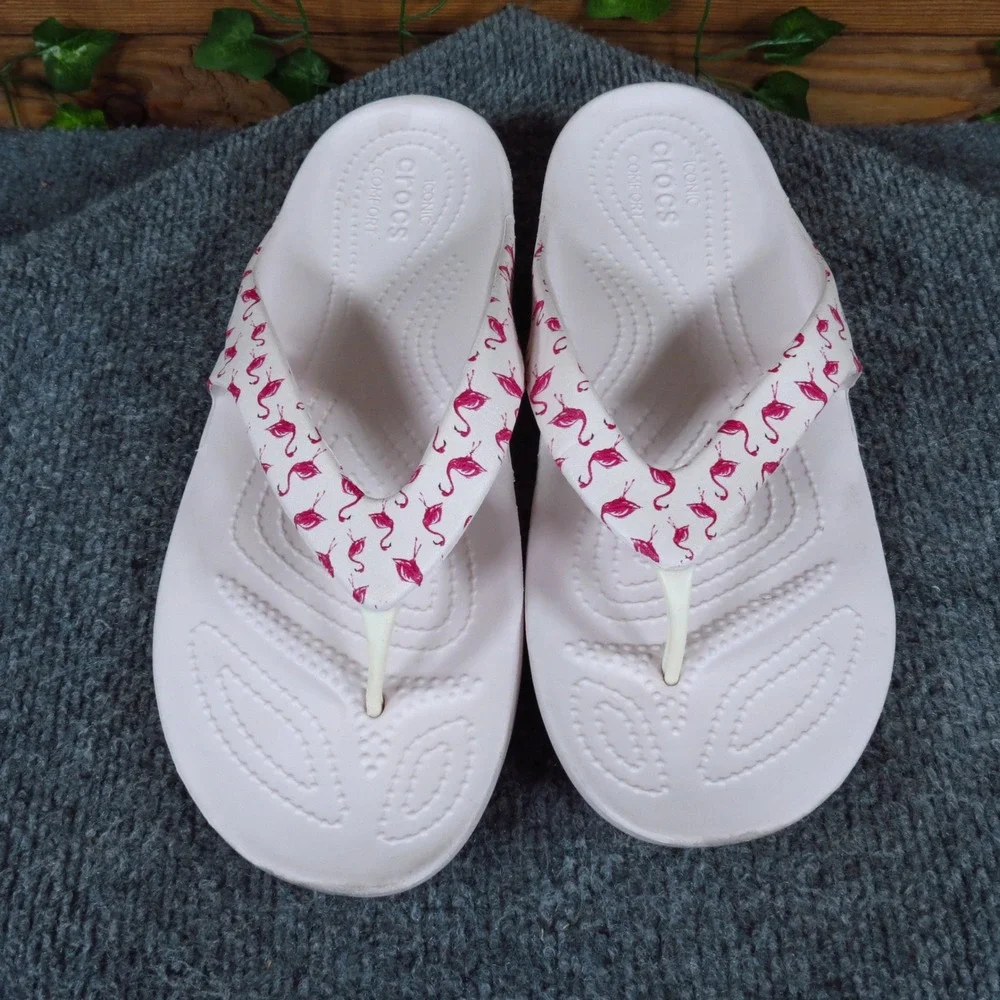 Crocs Kadee II Women Flip Flop Sandals Size 10 Beach Pool Pink Flamingo Print